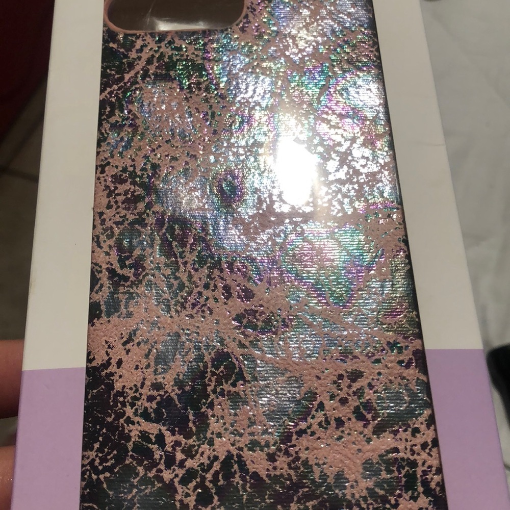 iPhone 6/7/8 Plus Case - Picture 4 of 8